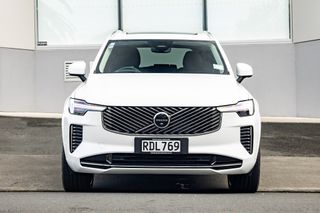 Volvo XC90 B5 AWD Ultra Bright (2025.5)