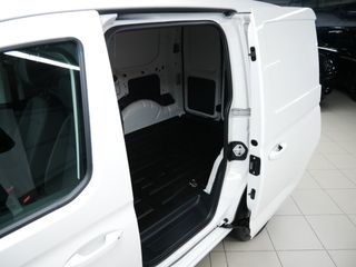 Volkswagen Caddy Cargo TSI 220Nm DSG