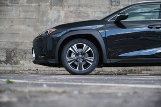Lexus UX 300h Premium AWD