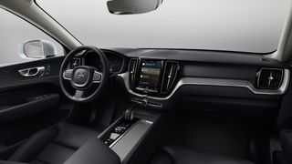 Volvo XC60 B5 AWD Plus