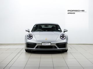 Porsche 911 Carrera GTS