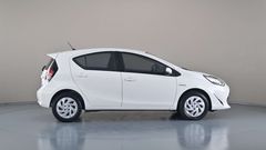 2017 TOYOTA PRIUS-C HYBRID