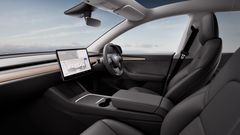 2024 Tesla Model Y Performance All-Wheel Drive Quicksilver