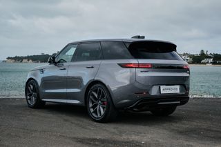 Land Rover Range Rover Sport D300 Dynamic SE
