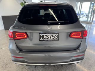 Mercedes-Benz Glc 2.0P/9AT 