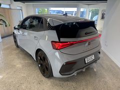 CUPRA Born V+ 77Kwh/Ev/At