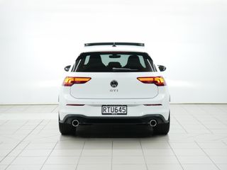 Volkswagen Golf GTI Touring