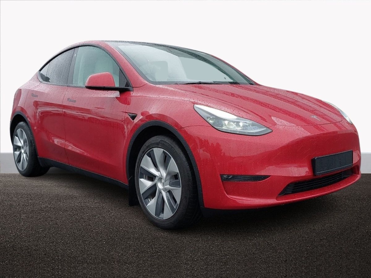 2022 Tesla Model Y Long-Range Dual Motor AWD | Polestar