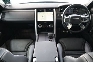 Land Rover Discovery D250 R-Dynamic S
