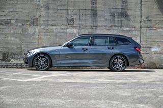 BMW 330d 3.0DT/8AT