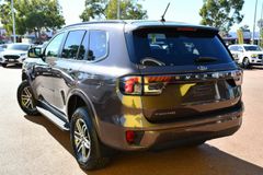 FORD EVEREST Trend