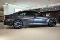 BMW M5
