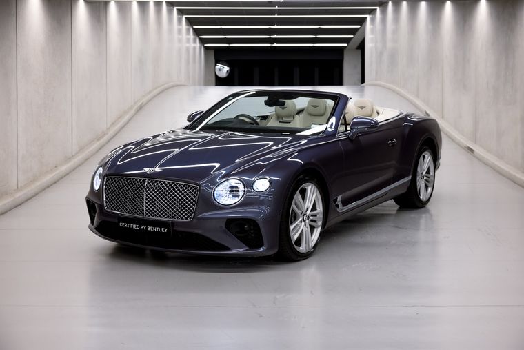 Bentley Continental GTC V8
