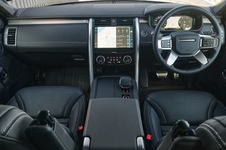 Land Rover Discovery D250 Dynamic SE