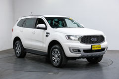 FORD EVEREST Trend