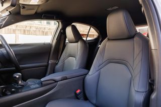 Lexus UX 250h Premium