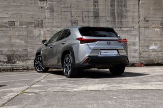Lexus UX 250h Premium