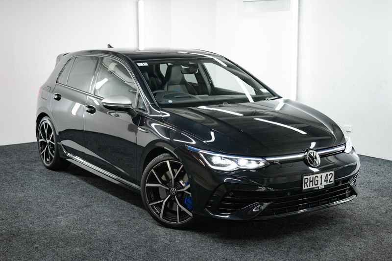 Volkswagen Golf R DSG 2.0PT/4WD/7AT