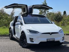 TESLA MODEL X 90D