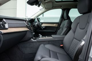 Volvo XC90 B5 AWD Ultra Bright