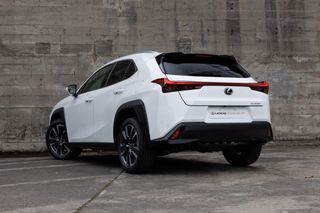 Lexus UX 300h Premium