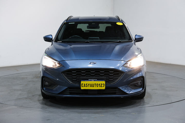 FORD FOCUS ST-Line