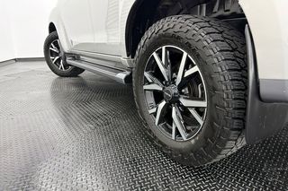 Isuzu MU-X