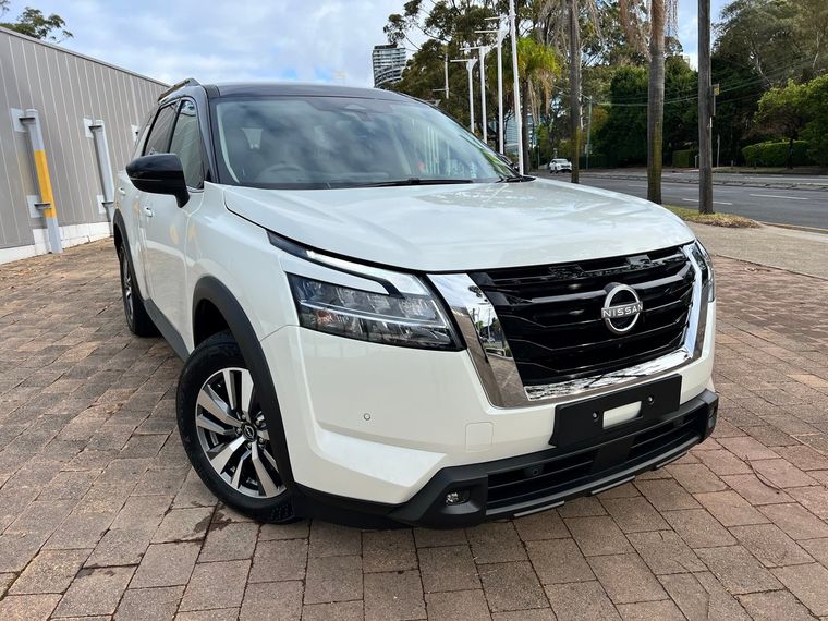 Nissan Pathfinder 2024 Ti