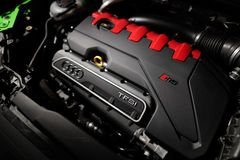 Audi RS Q3 Sportback (294 kW)