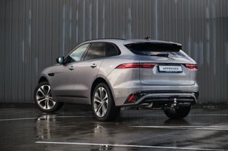Jaguar F-Pace P250 R-Dynamic SE