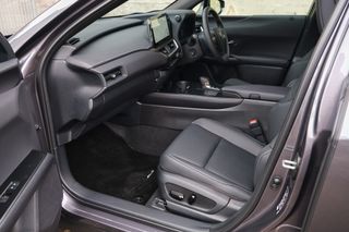 Lexus UX 300h Premium AWD