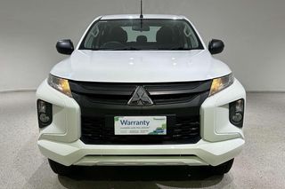 Mitsubishi Triton