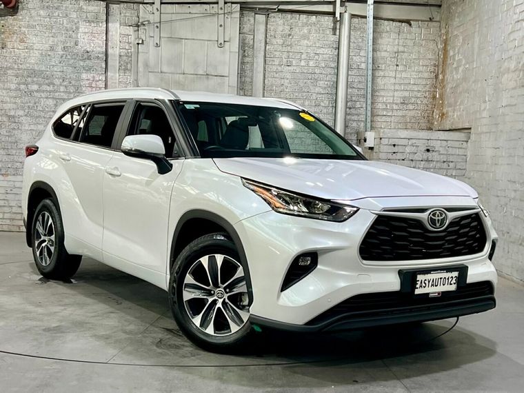 TOYOTA KLUGER GXL