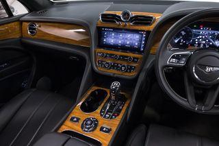 Bentley Bentayga V8
