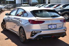 KIA CERATO GT