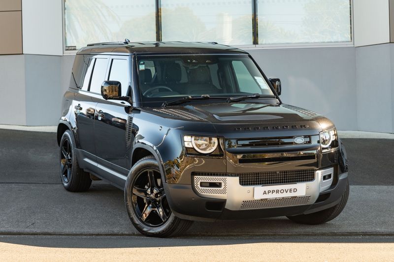 Land Rover Defender 110 D250 S
