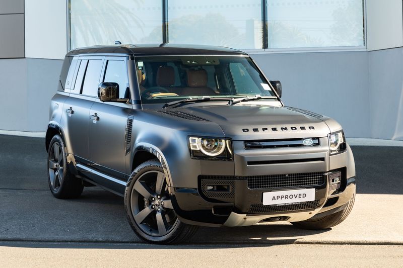 Land Rover Defender 110 V8 P525