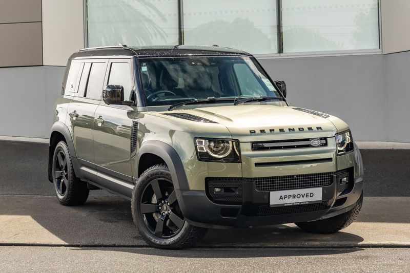 Land Rover Defender 110 D300 HSE