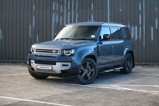 Land Rover Defender 110 P400 SE
