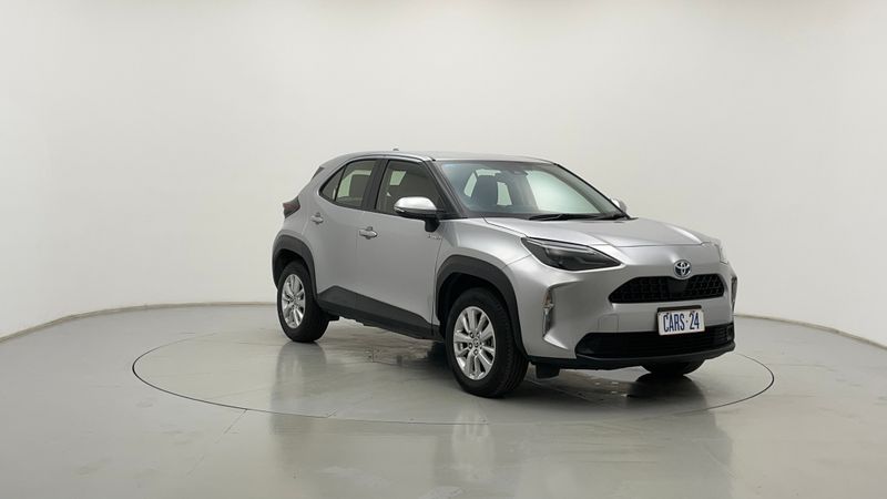 2022 TOYOTA YARIS CROSS GX HYBRID