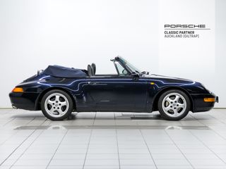 Porsche 911 Carrera Cabriolet (993)