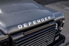 Land Rover Defender 90 Works V8 70th Edition