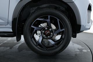 Isuzu MU-X