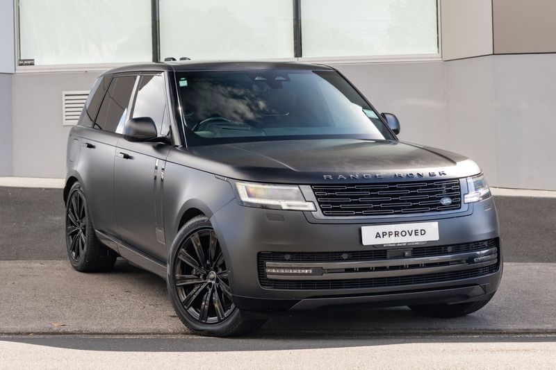 Land Rover Range Rover P550e Autobiography SWB