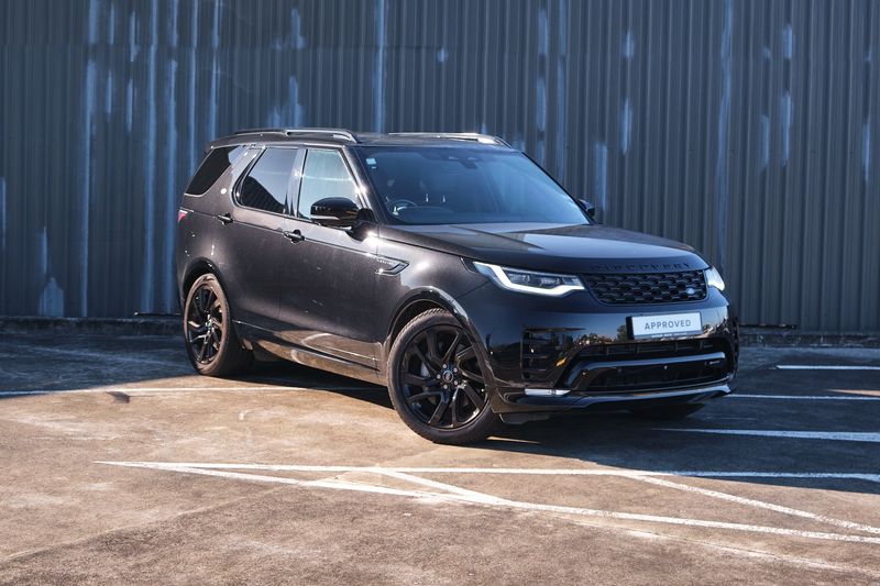Land Rover Discovery D250 R-Dynamic SE