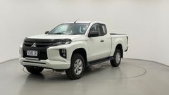 2022 MITSUBISHI TRITON GLX+ (4x4)