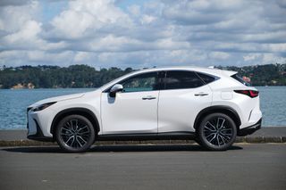 Lexus NX 350h Limited