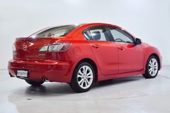MAZDA 3 SP25