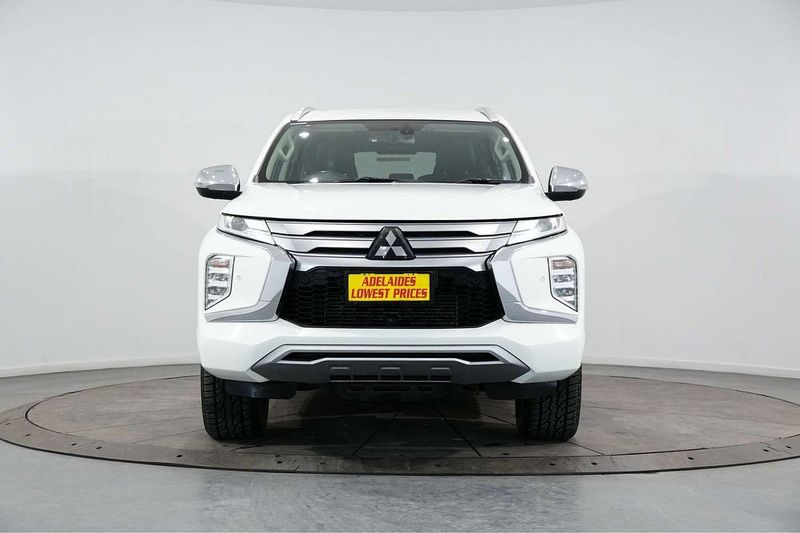 Mitsubishi Pajero Sport