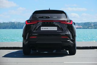 Lexus NX 350h Premium